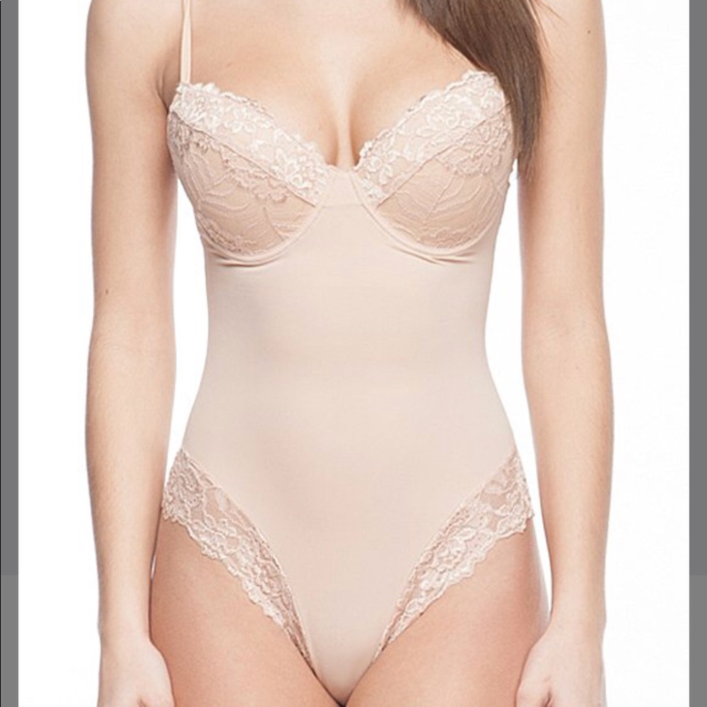 NWT Nude lace firm compression bodysuit. 3XL